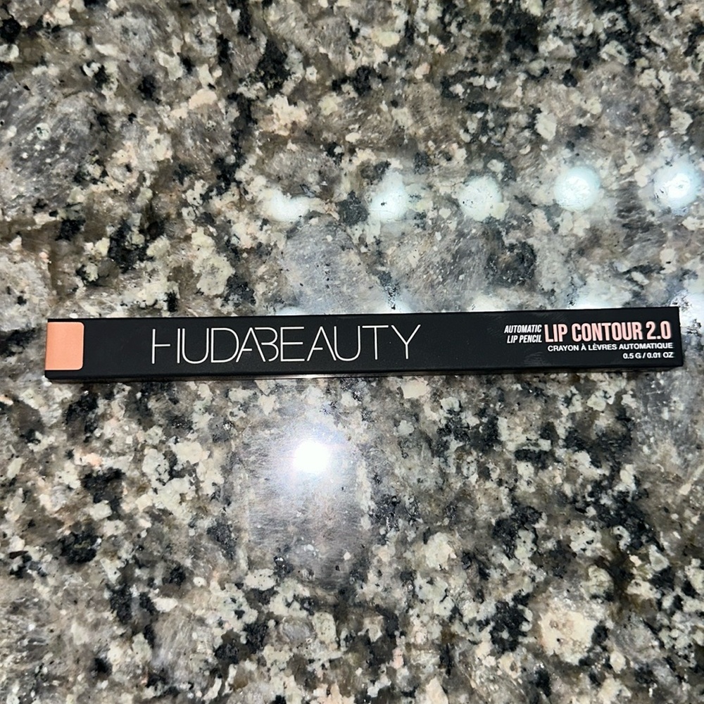HOST PICK ✨✨✨Huda Beauty